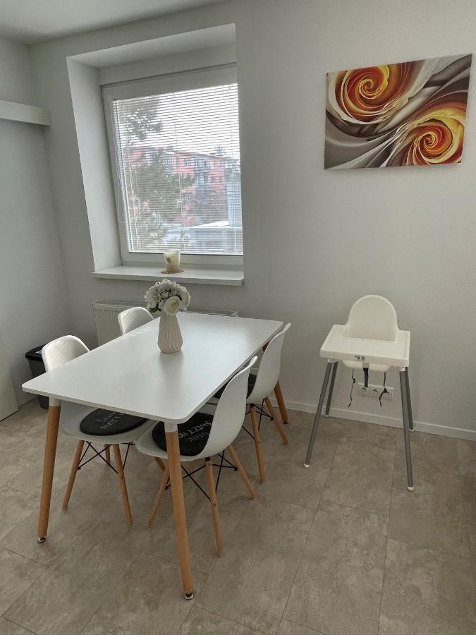 Apartman Duna Пиещани Екстериор снимка